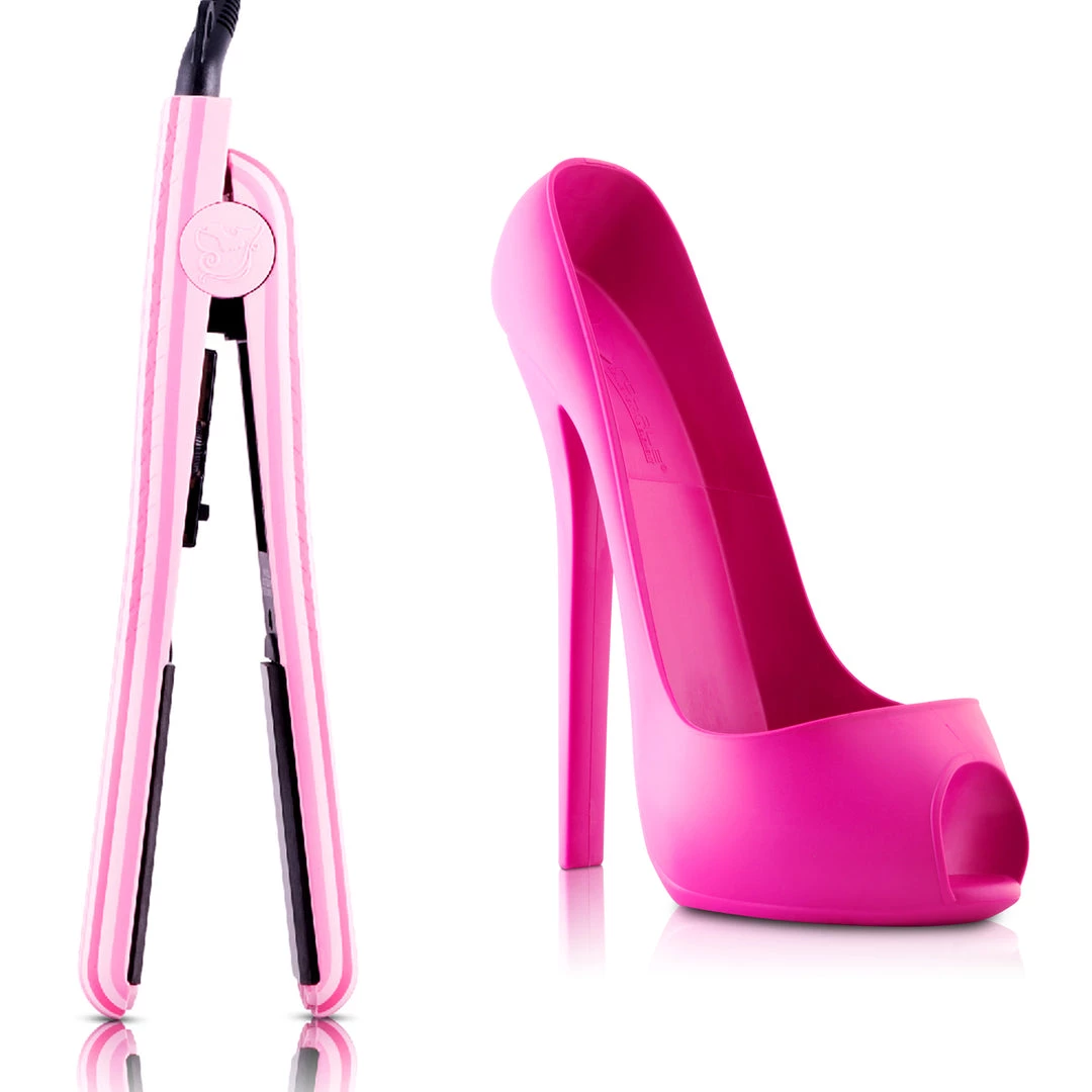 Flash Sale 𧨠Royale USA The Perfect Fit Soft Touch Ceramic Straightener/Holder π 3 Flash Sale 𧨠Royale USA The Perfect Fit Soft Touch Ceramic Straightener/Holder π